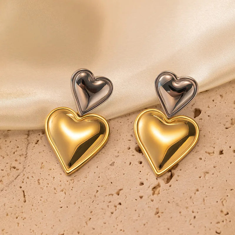 Aretes de doble Corazón